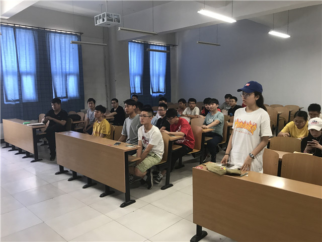 【完满班级】传播正能量 我们必先行——大数据学院、信息工程学院网工1501班6月完满班级活动（二）