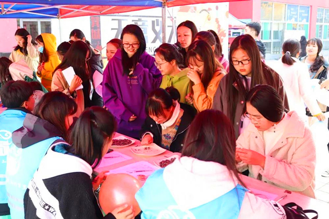 前行第182期：让无意义被“自定义” 寻迹趣味浮生中的“快乐”真谛