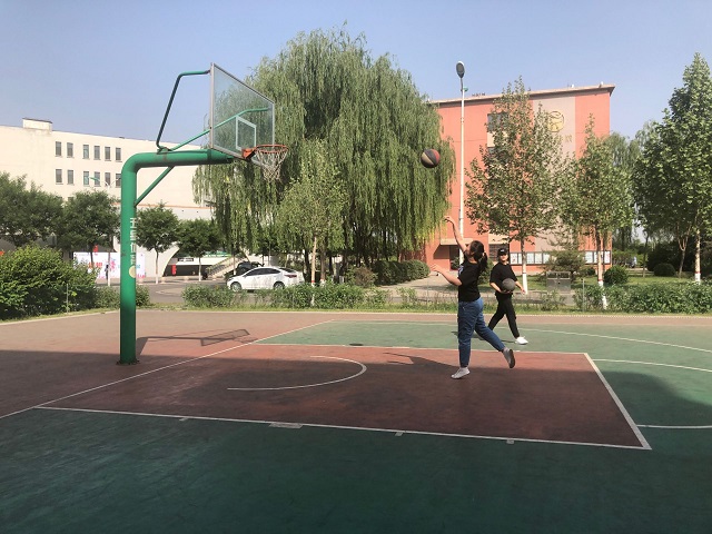 【完满班级】无悔青春 热血篮球——食品与环境学院生技1802班完满班级活动