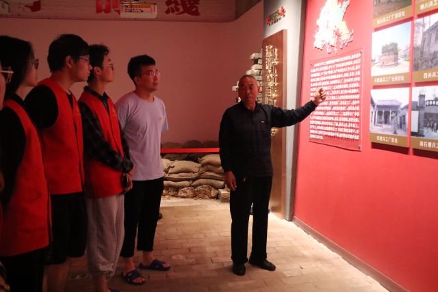 【三下乡】钢枪迎炮火 团结保中华——商务英语学院“三下乡”实践活动