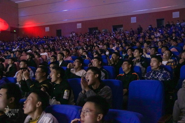 乌马河电竞之夜 不破不立