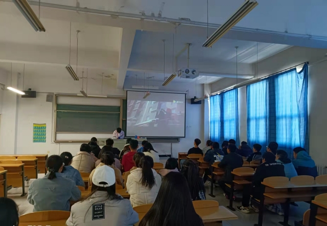 【完满班级】普及消防知识 增强防火观念——大数据学院、信息工程学院数据2102班完满班级活动