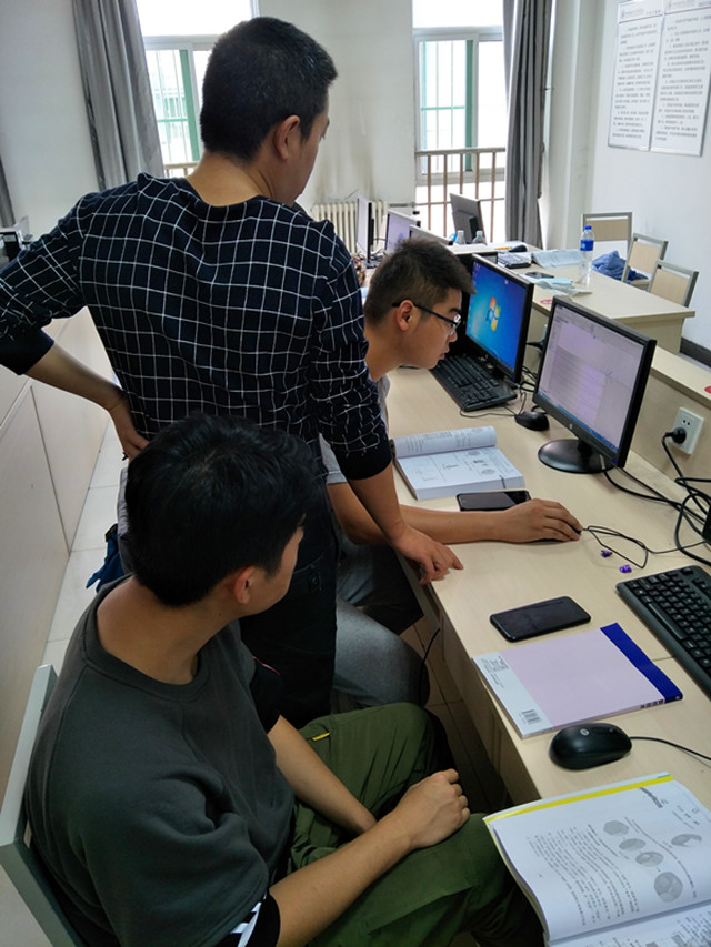 【完满班级】攻绘图擂赛 寻设计之星——智能工程学院机制1503班完满班级活动