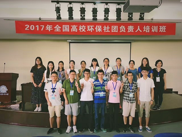 闪光的信院第205期:华夏男儿多豪杰 利剑出鞘只争锋——卢洪利