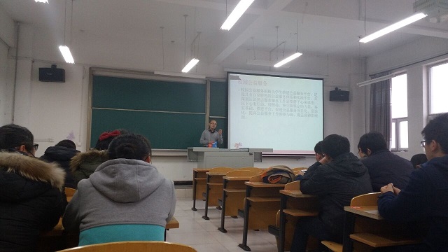 【辅导员说完满】辅导员与你一起分享公益与竞技的精彩瞬间