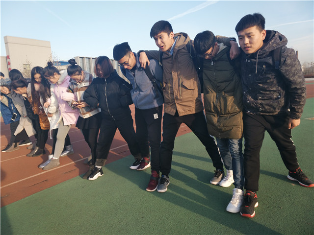 【完满班级】世界皆在旅途——淬炼商学院“创”享青春主题活动（十三）