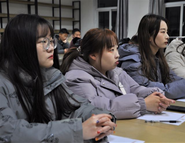 【1+1＞2】双院携手联动 共培创造型学生骨干——记大数据学院、信息工程学院第十五期学生骨干“火车头培训”计划