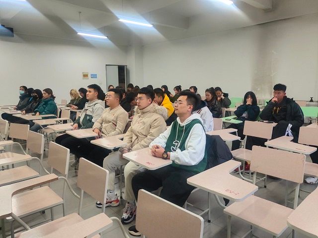 【完满班级】党的纲领 砥砺前行——艺术传媒学院2020级视觉2005班完满班级活动