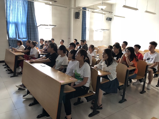 【完满班级】青春因运动而绚烂 你我因完满而同行——经济与管理学院完满班级活动集锦