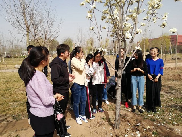 【完满班级】汇力凝神 完满园艺——食环院园艺1601班举办农作物鉴赏会完满班级活动