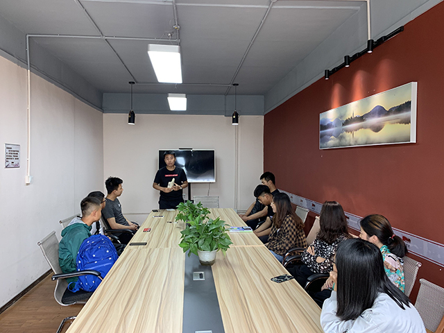 回顾总结 展望未来——智能工程学院第六期完满班级总结大会