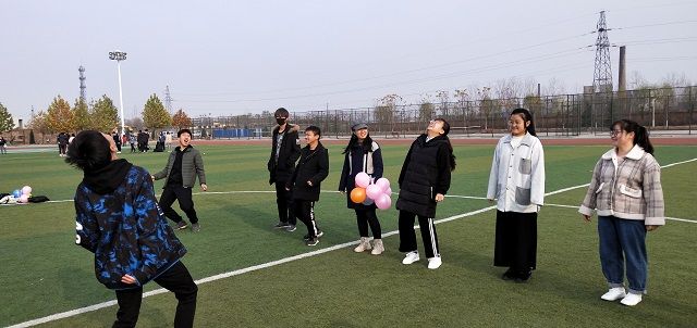 【完满班级】风雨同舟 患难与共——食品与环境学院食安1802班趣味游戏完满班级活动