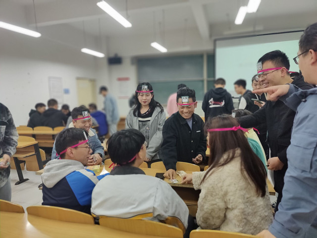 【完满班级】真话假话猜猜猜——智能工程学院电气2103班完满班级活动