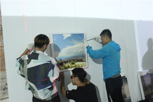 背影之光 续写志愿篇章——记第十八届平遥国际摄影展系列报道(四)