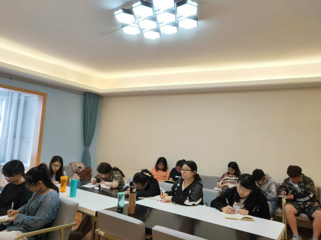 【忆“五四”】做“五四”精神践行者 争当新时代青年