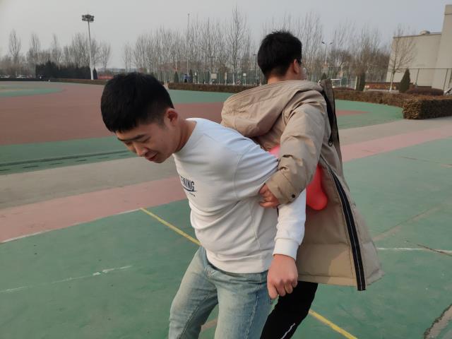 【完满班级】放飞彩色青春 追逐童年回忆——大数据学院、信息工程学院计科1701班举办“收藏旧回忆，珍藏温暖”趣味挑战赛