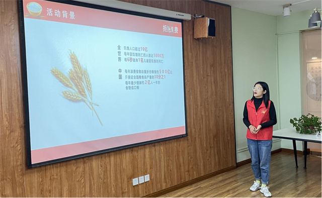 【青春雷锋月】“我身边的雷锋”榜样行动(一):用实践回馈汗水 用爱意点亮志愿