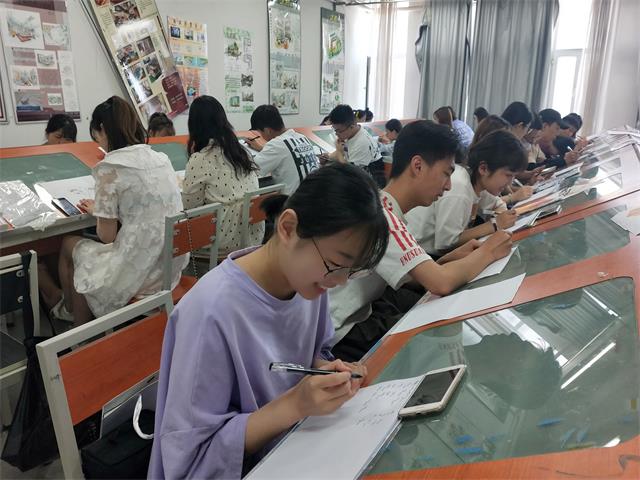 【完满班级】奇思构建 妙趣横生——艺术传媒学院环境设计1704班“画木为林 醉美名建”完满班级活动