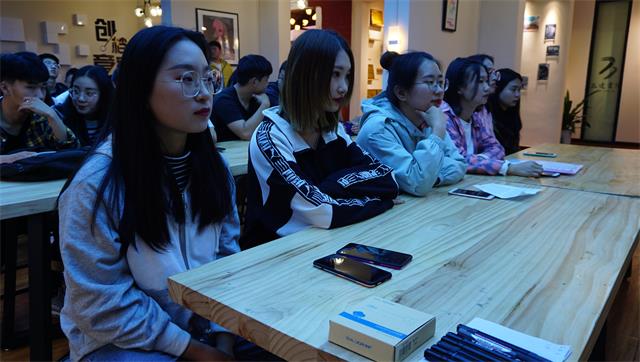 青春志 中国梦——大数据学院、信息工程学院开展红色革命主题座谈会