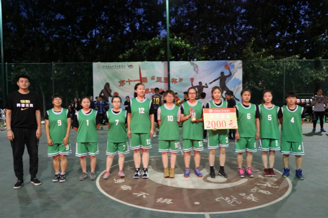 飞扬篮球 青春赛场——第十一届“至强杯”篮球联赛