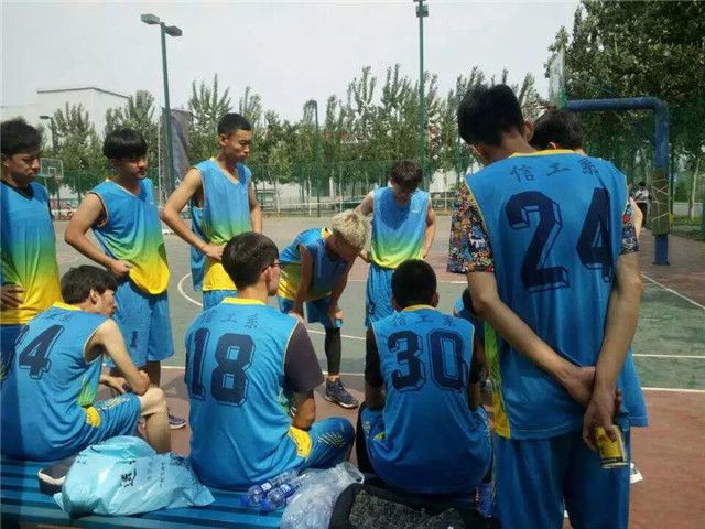 【完满班级】青春 再见来不及握手——大数据学院、信息工程学院软件工程1504班举办完满班级活动