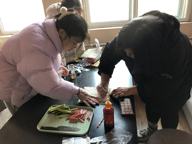 【完满班级】爱心点燃希望 奉献成就未来——淬炼·国际商学院财务2004班完满班级