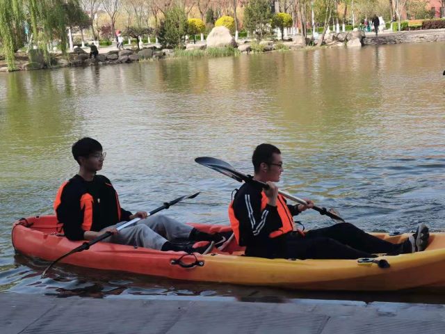 乘风破浪 激流勇进——右岸湖上不一样的皮划艇