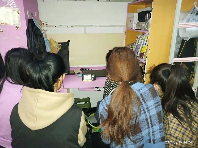 【完满班级】播种爱心 浇灌希望——艺术传媒学院环设2001班公益爱心活动