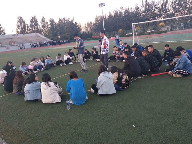 【完满班级】放飞梦想 青春起航 ——大数据学院、信息工程学院计科1801班举办完满班级活动