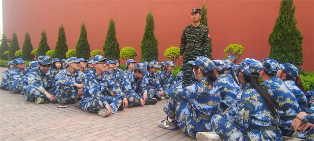 学长计划第1072期:追风迷彩 春之向往——学长计划第171期之听退伍学长讲述军营那些事儿