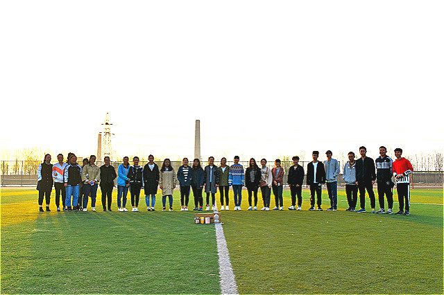 【完满班级】巧手变废为宝 环保你我同行 ——经济管理系资产评估1701班举办“信院制造 旧物也会有春天”活动