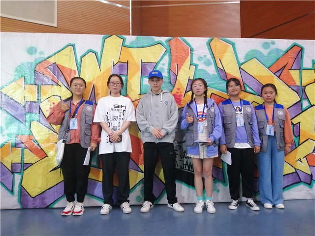 专访舞者张鑫磊 郭华 王浩志:“我们代表信院街舞出战!”