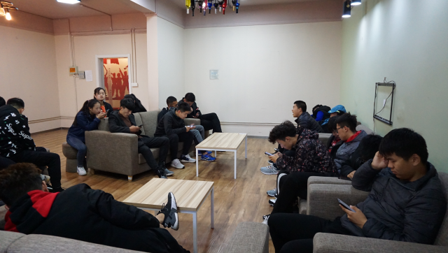 【主题团日】时代回忆 歌唱祖国——物联1802班团日活动