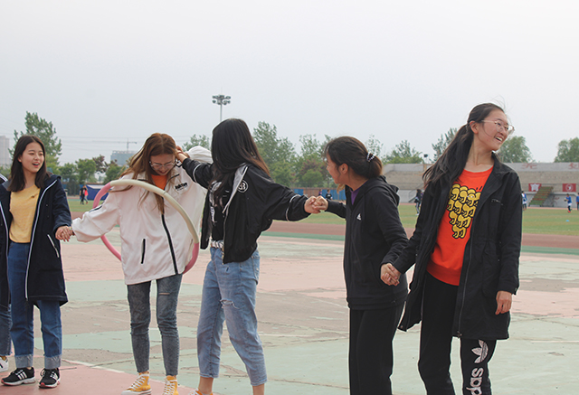 【完满班级】传五四精神 扬青春风采——艺术传媒学院视觉1802班“五月青年月 运动不停息”主题团日活动