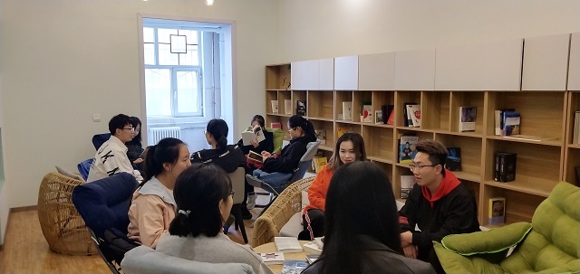 国庆记忆，回忆祖国壮丽70年——远景1805班举办完满班级活动