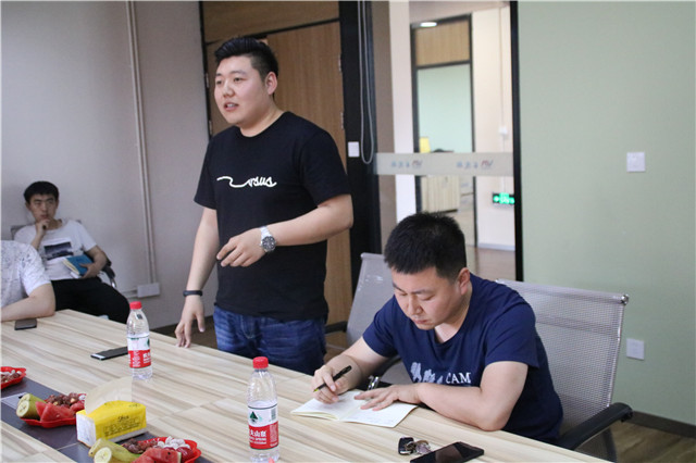 凡谋之道 周密为宝——智能工程工程学院第一届学生会副主席郭嘉奇经验分享大会