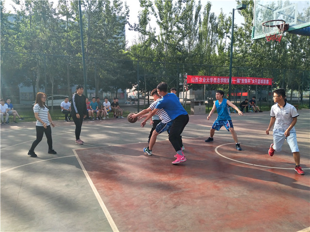 【完满班级】燃烧激情 释放青春——智能工程学院电气1601班举办“燃烧激情，释放青春”篮球赛完满班级活动