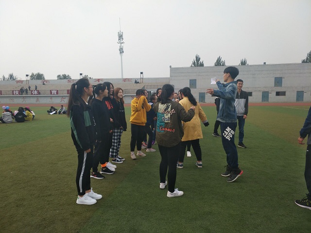 【完满班级】青春无畏 逐梦扬威——食品1701、土管1701、土管1702班举办完满班级主题活动