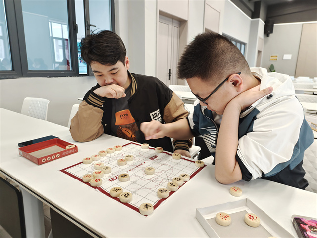 【完满团支部】体验桌游魅力 享受欢乐时光——淬炼·国际商学院财务2101班完满团支部活动