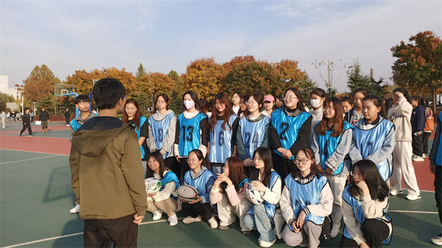 学长计划第1111期:生命因运动精彩 梦想因运动灿烂——商务英语学院第167期学长计划之“奋楫笃行”