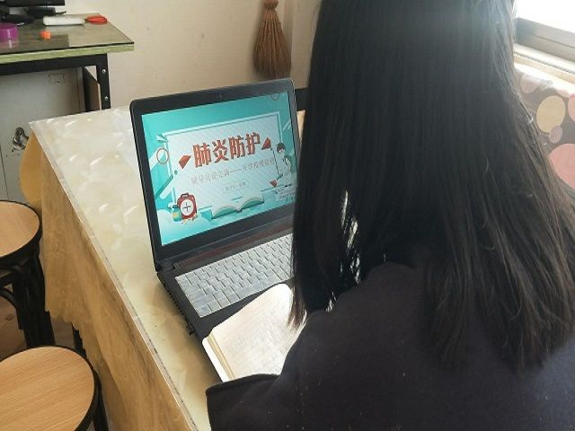 【辅导员说完满】战疫情铸平安——食品与环境学院2017级辅导员说完满