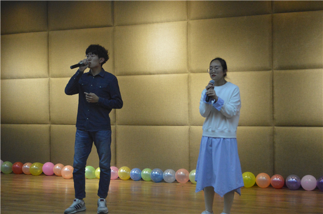 “我们都是追梦人”主题晚会华丽上演——第103期乌马河周末文化广场成功举办