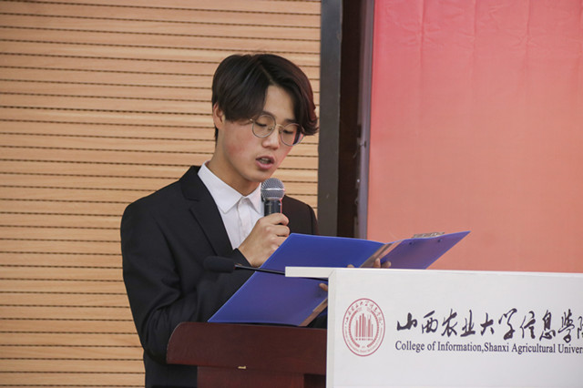 第九季完满班级“十佳团队”及“优秀建设单位”评选活动凝聚班级力量