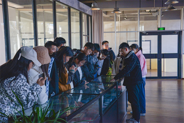 赋能计划第六期第八讲:倾听雷锋团支部的故事感悟志愿 走进太古科幻学院体验付出