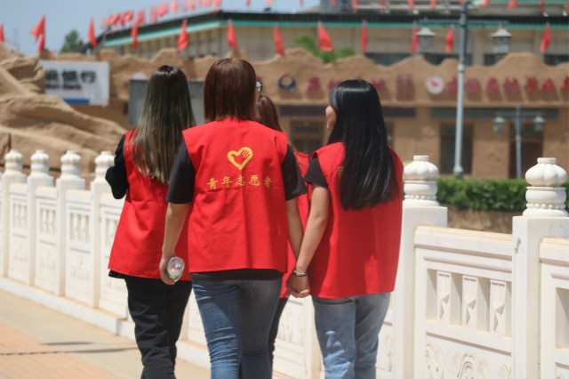 以实践铭记历史 向信仰与精神致敬——商务英语学院党员参观武乡八路军纪念馆纪实