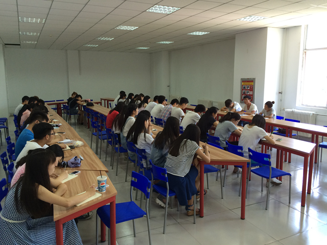 院学生会各组织相继召开学期末总结交流会