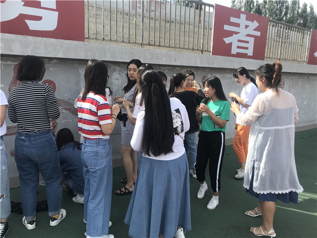 【完满班级】 愿你历尽千帆 归来仍是少年——英语1502班完满班级