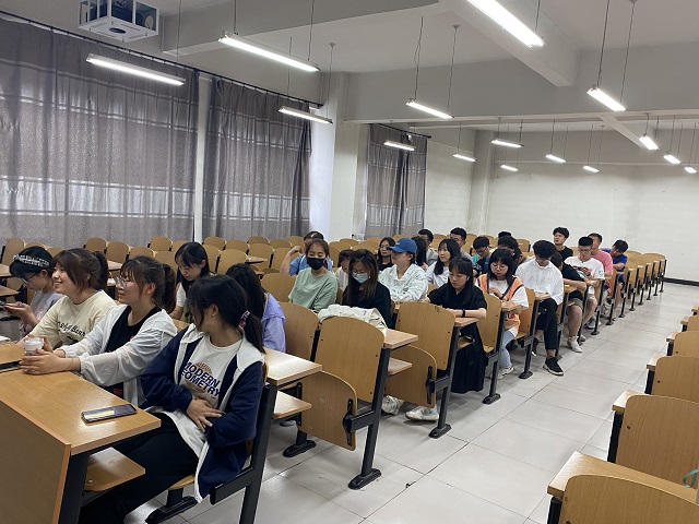 【完满班级】燃烧青春激情 弘扬奥运精神——大数据学院、信息工程学院计科2004班