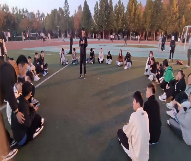 凝聚团队力量 展现青春风采——大数据学院、信息工程学院十月完满团支部活动集锦(六)