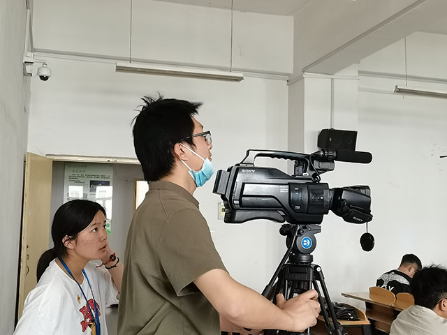 【辅导员说完满】“搭子”社交中有爱吗——食品与环境学院2020级辅导员说完满活动